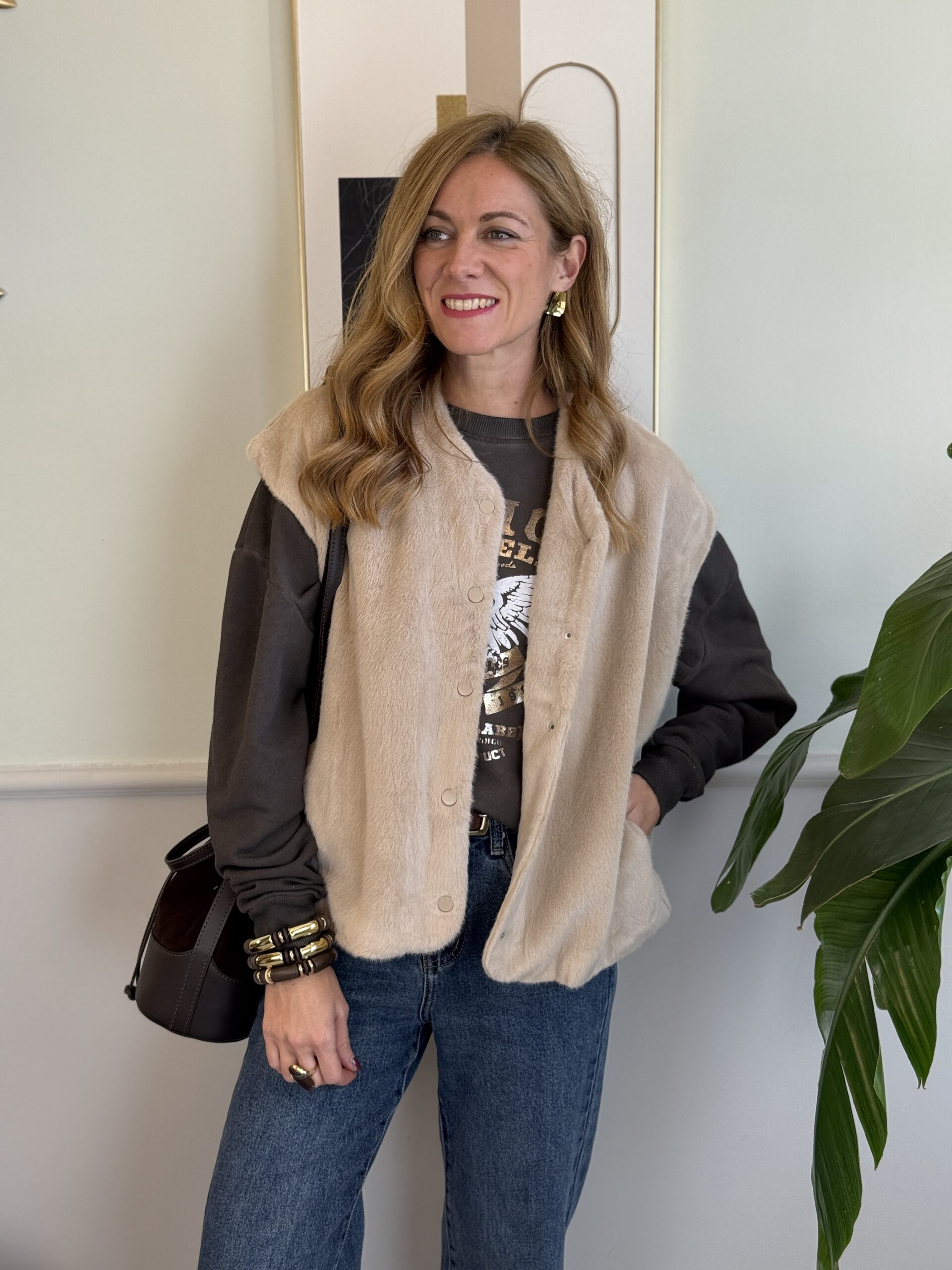 Foto 08-10-25, 16 24 48