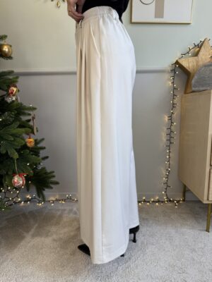 Foto 10-12-25, 12 08 38