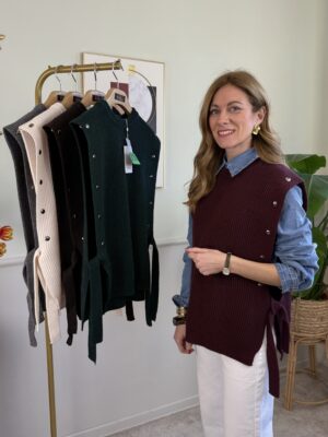 Gilet borchiette e laccetti Motel T22