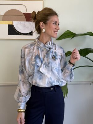 Camicia fiocco a fiori azzurra Susy Mix T7