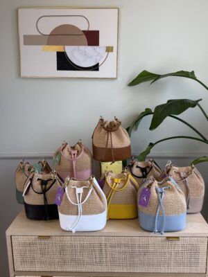 Secchiello pelle e rafia