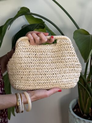 Pochette in rafia con maniglia