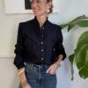 Camicia nera ricamata con rouche sul collo 37T  – OCCASIONI/NO CAMBIO