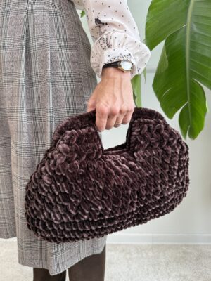 Pasticcino con manico in velluto tricot Moro