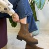 Boots in camoscio date 716