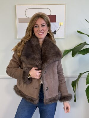 Eco montoncino reversibile/ pelliccetta 001